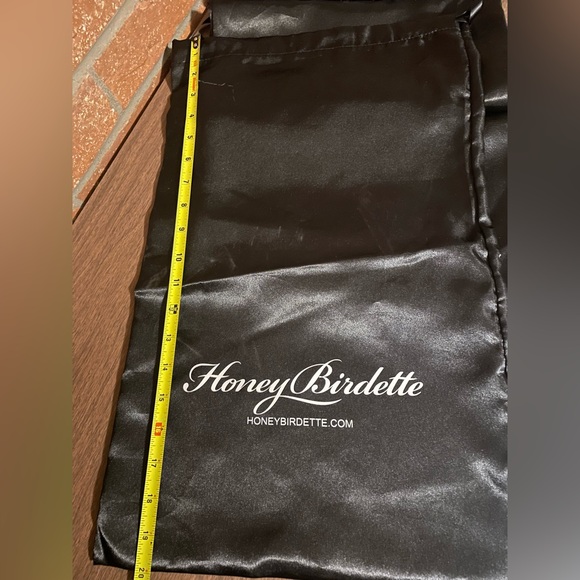 HONEY BIRDETTE Drawstring Dust Bags Sleeper Bags set of 8 (4 of each size) - Picture 2 of 5